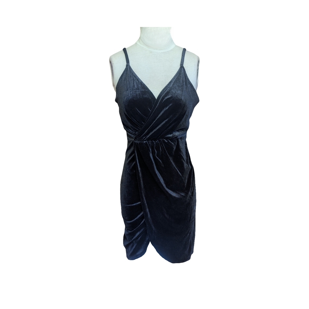✨ Wet Seal Velvet Faux Wrap Mini Dress ✨ Size Small – NWT